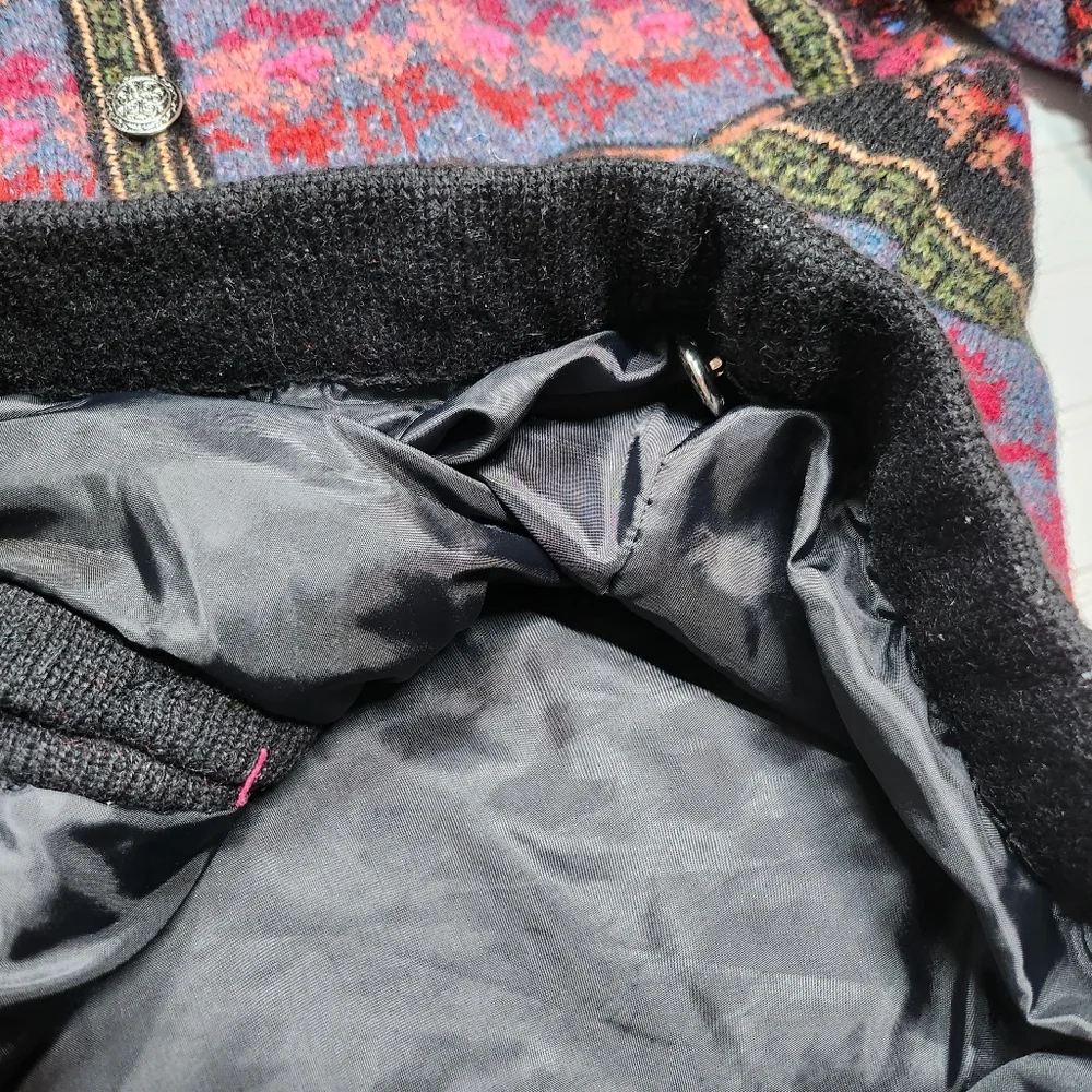 Icelandic Design | Vibrant Wool Button Up Sweater Coat AS-IS | Med/Large - Picture 8 of 12